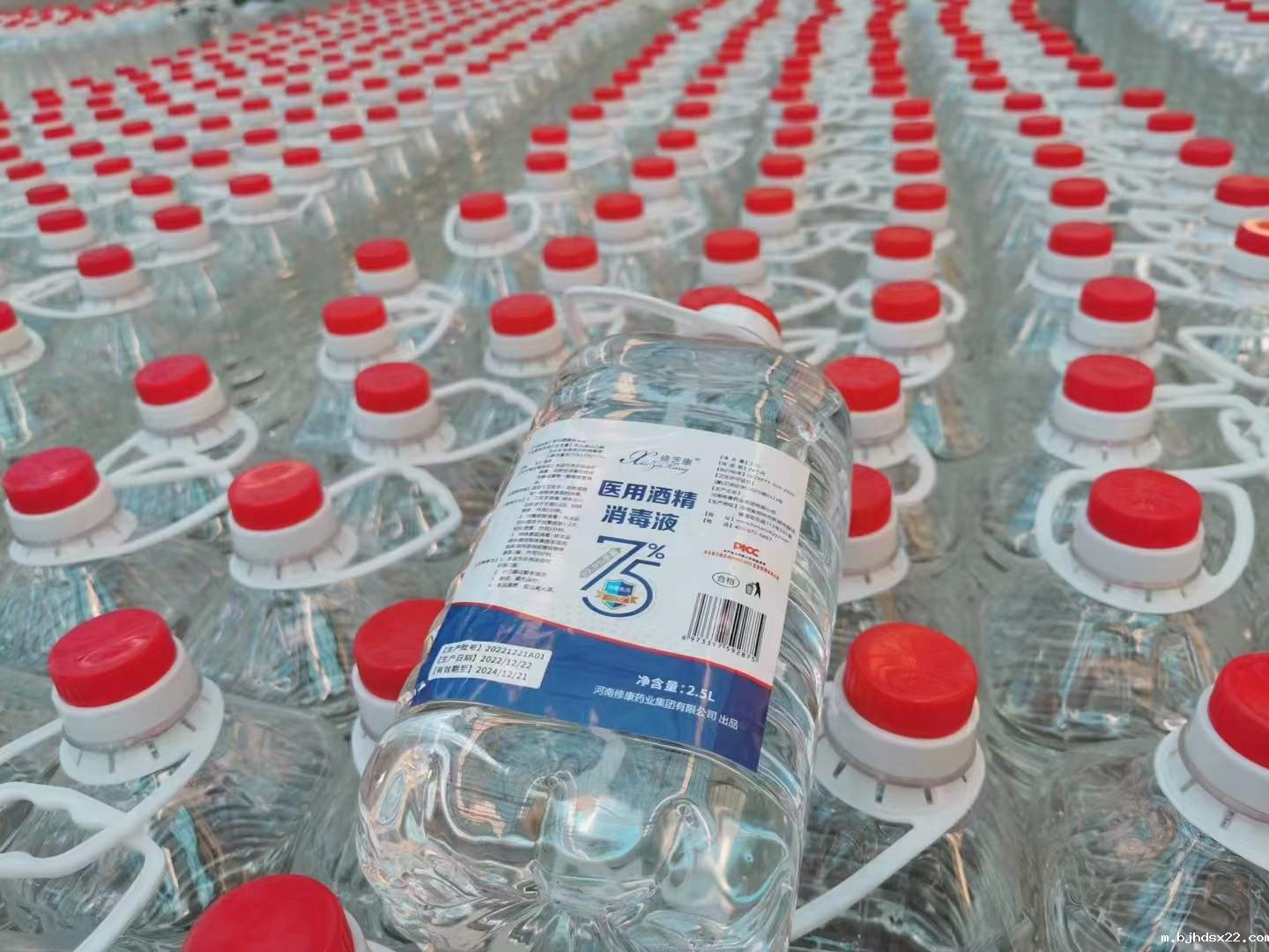 医用酒精和食用酒精的区别有哪些? 医用酒精和食用酒精的区别有哪些?