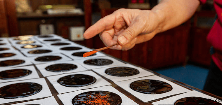 传统膏药的制作流程包含哪些步骤-世预赛直播入口在线集团 传统膏药的制作流程包含哪些步骤-世预赛直播入口在线集团